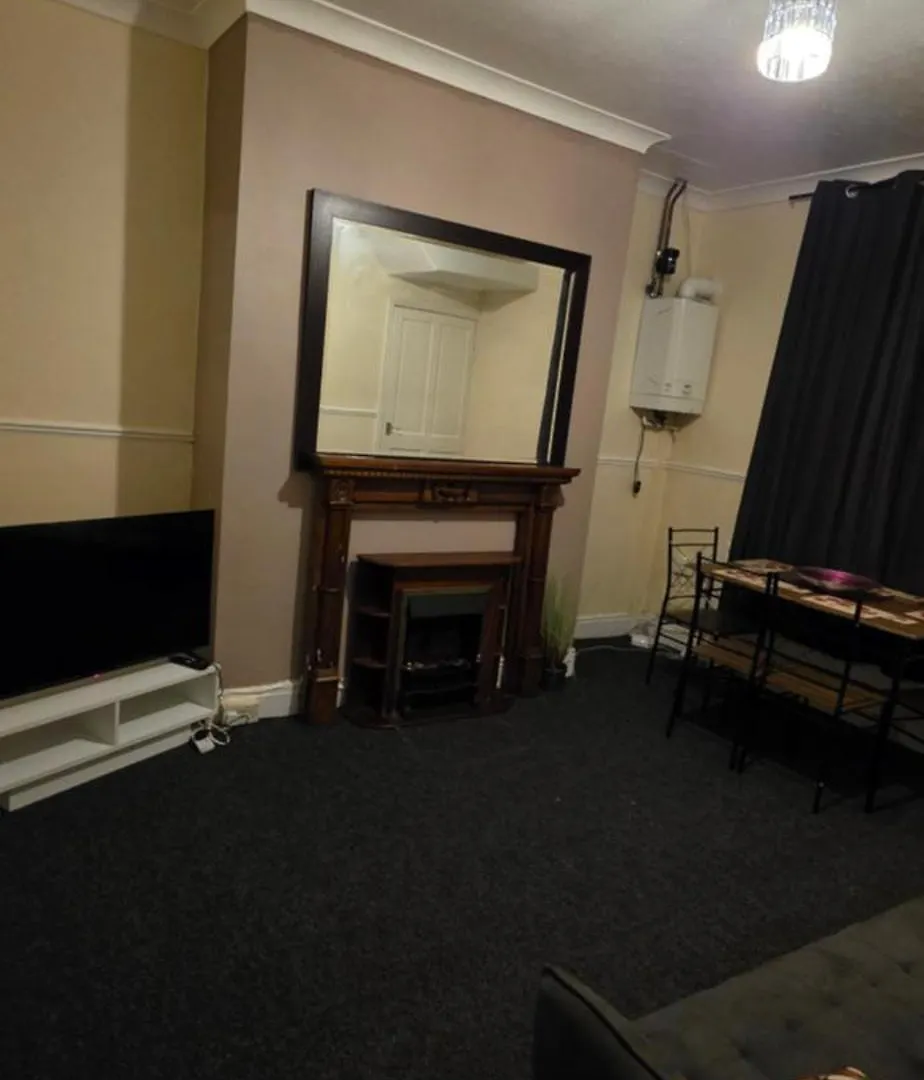 Dl3 X Contractors Accommodation Dm 4 Deals X 4Bdx Sleeps 15 Darlington  Darlington (Durham)
