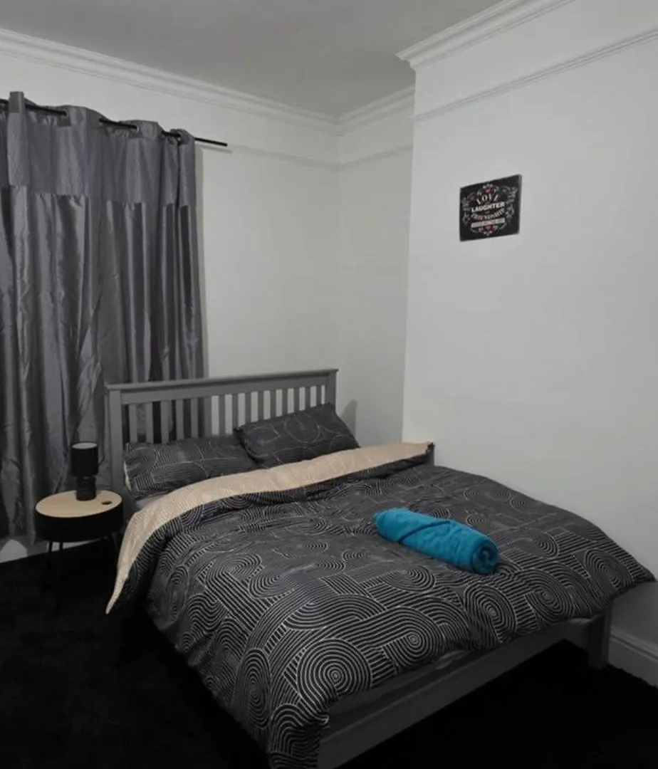 Dl3 X Contractors Accommodation Dm 4 Deals X 4Bdx Sleeps 15 Darlington  Holiday home