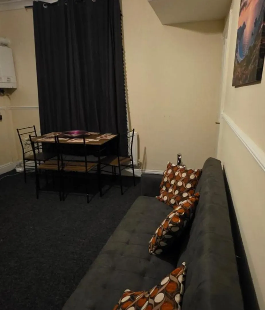 Dl3 X Contractors Accommodation Dm 4 Deals X 4Bdx Sleeps 15 Darlington  Holiday home